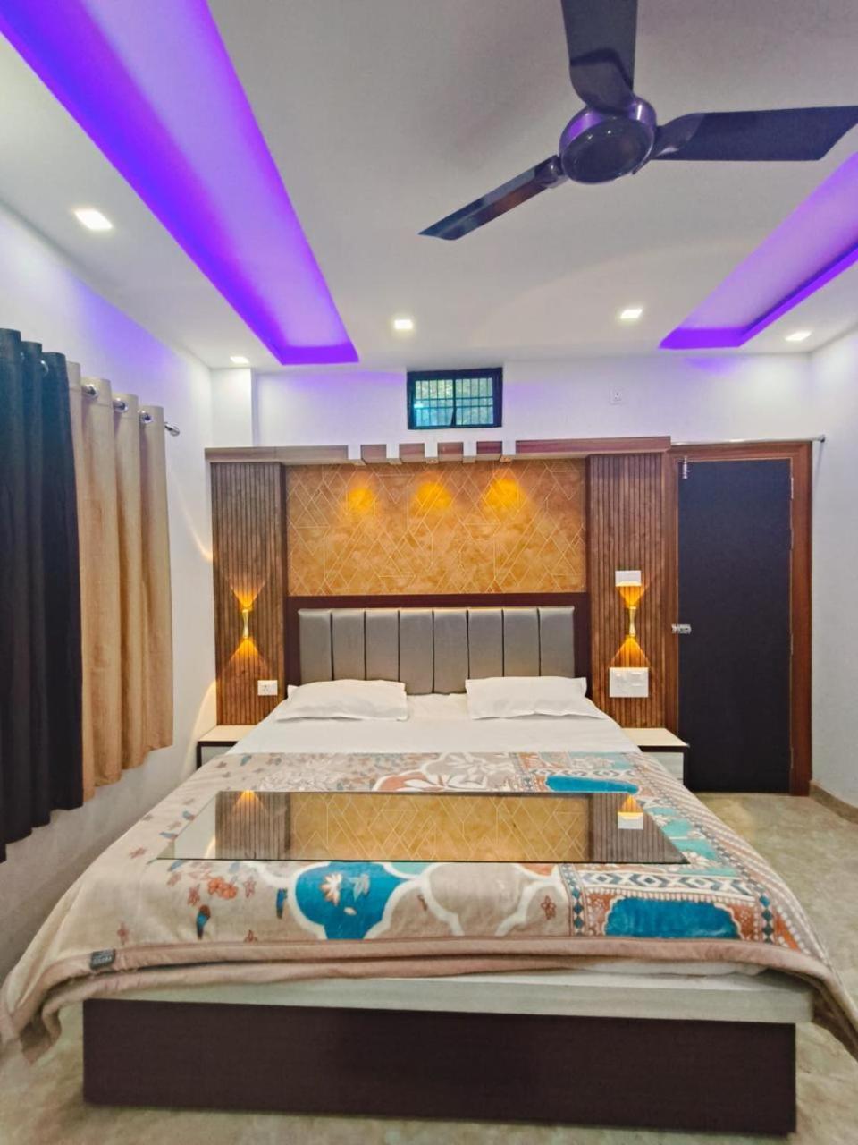Raj Villa - Varanasi — Photos 1